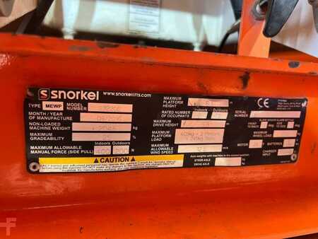 Piattaforme aeree a pantografo 2016  Snorkel S3220E (3)