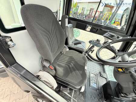 Zametací stroj 2017  Nilfisk Nilfisk City Ranger 3500 – Articulated Municipal Sweeper | Year 2017 | On (22)