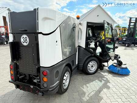 Zametací stroj 2017  Nilfisk Nilfisk City Ranger 3500 – Articulated Municipal Sweeper | Year 2017 | On (35)