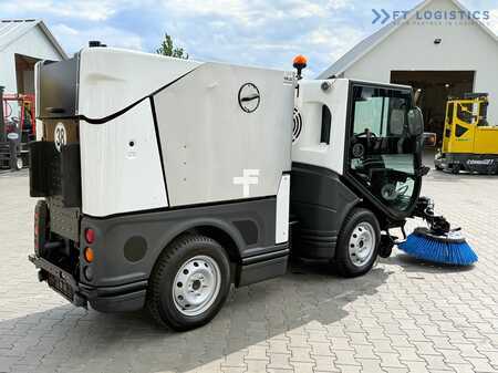 Zametací stroj 2017  Nilfisk Nilfisk City Ranger 3500 – Articulated Municipal Sweeper | Year 2017 | On (8)