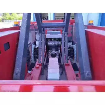 Piattaforme aeree a pantografo 2023  Magni DS1523RTP (11)