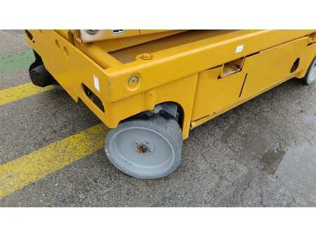 Ollós munka emelvény - Haulotte COMPACT 10 (11)