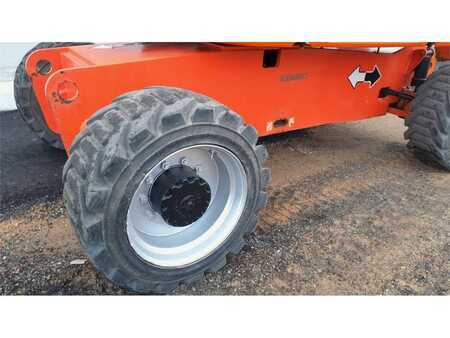 Kloubová pracovní plošina - JLG 800AJ (9)