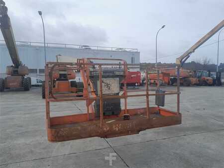 Plataforma Telescópica - JLG 860SJ (2)