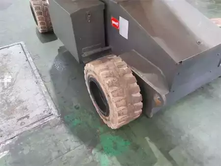 Articulated Boom 2008  Haulotte HA15IP (11)