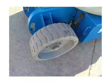 Csukló munka emelvény - Genie Z-30/20N RJ (11)