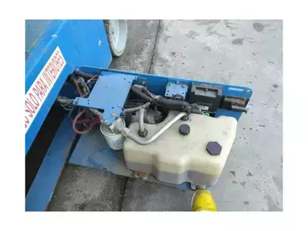 Pracovní plošina s nůžkovým zdvihem - Genie GS-3246 (13)
