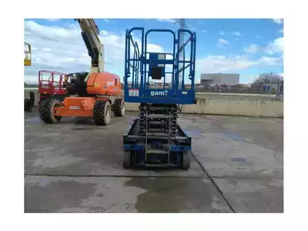 Pracovní plošina s nůžkovým zdvihem - Genie GS-3246 (2)