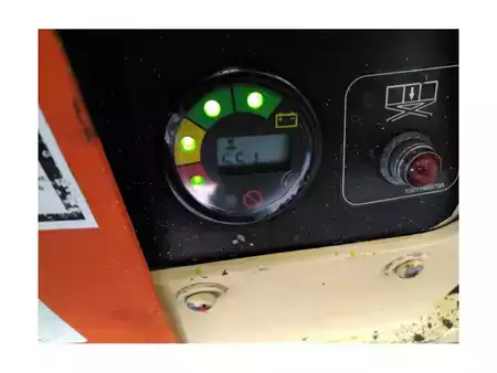 Plataforma Tijera - JLG 6RS (11)