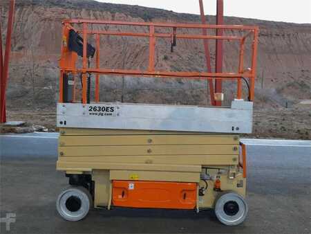 Scissor lift 2015  JLG 2630 ES (1)
