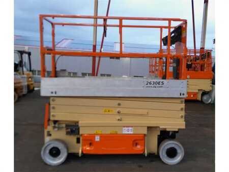 Scissor lift 2015  JLG 2630 ES (6)