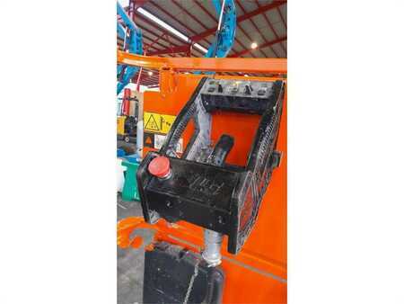 Scissor lift 2015  JLG 2630 ES (9)