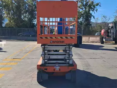 Scissors Lifts - Snorkel S4732E (4)