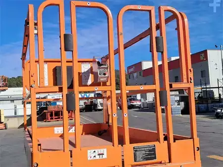 Scissors Lifts - Snorkel S4732E (5)