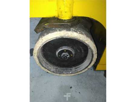 Ollós munka emelvény 2001  Haulotte COMPACT 10 (7)