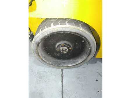 Ollós munka emelvény 2001  Haulotte COMPACT 10 (8)