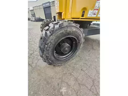 Articulated Boom - Haulotte HA20PX (16)