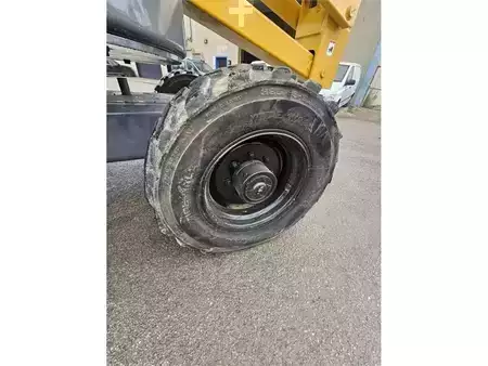 Articulated Boom - Haulotte HA20PX (18)