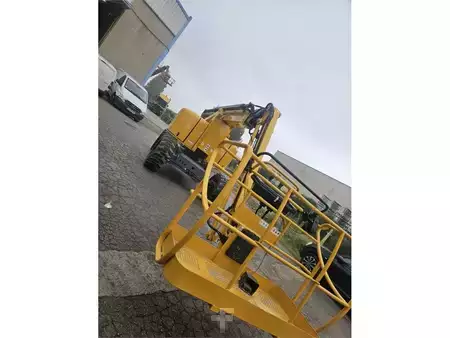 Articulated Boom - Haulotte HA20PX (8)