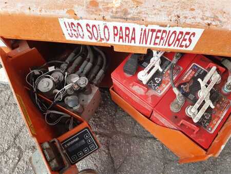 Piattaforme aeree a pantografo - Snorkel S3219E (10)