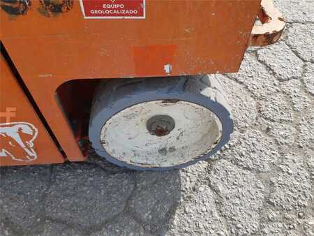 Piattaforme aeree a pantografo - Snorkel S3219E (8)