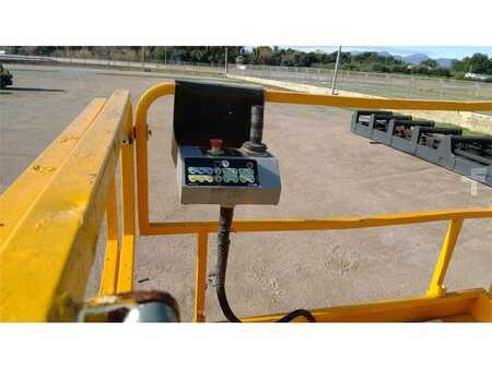 Ollós munka emelvény - Haulotte H15SX (9)