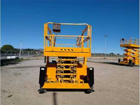 Pracovní plošina s nůžkovým zdvihem 2008  Haulotte H18SX (2)