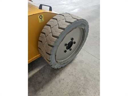 Kloubová pracovní plošina - Manitou 150 AETJ COMPACT (14)