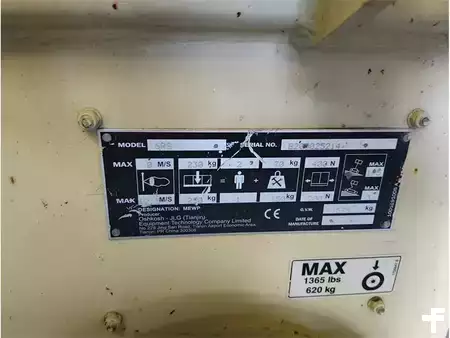 Schaarhoogwerker - JLG 6RS (13)