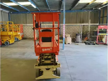 Schaarhoogwerker - JLG 6RS (2)