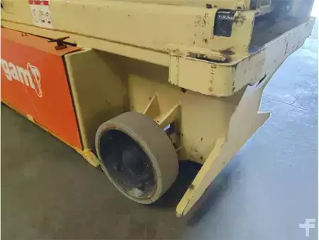 Schaarhoogwerker - JLG 6RS (8)