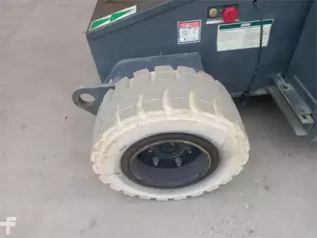 Plataforma Articulada - Haulotte HA15IP (9)