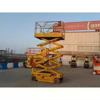 Scissor lift - Haulotte COMPACT 10 (8)
