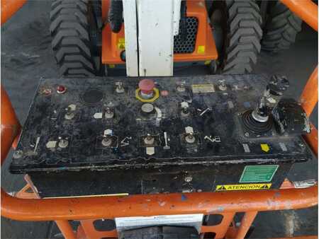 Kloubová pracovní plošina - Snorkel A46JRT (5)