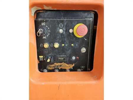 Scissor lift - JLG 4394RT (8)