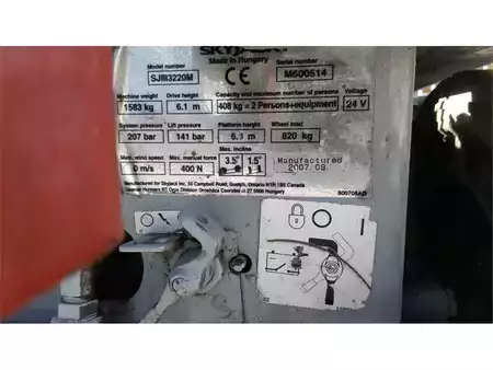 Ollós munka emelvény - SkyJack SJIII-3220M (10)