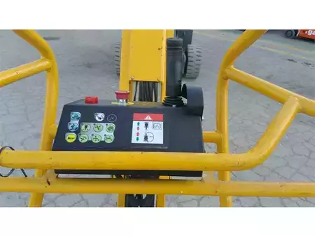 Articulated Boom - Haulotte HA15IP (15)