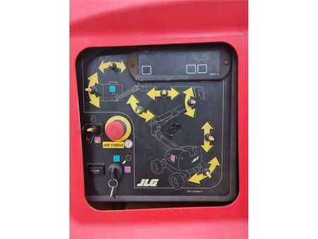 Articulated Boom 2013  JLG 450AJ (11)