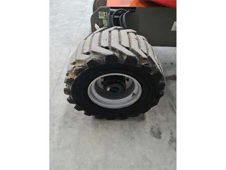 Articulated Boom 2013  JLG 450AJ (13)