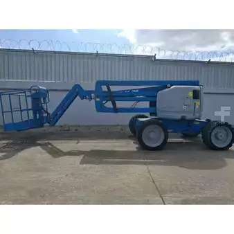 Nacelle articulée - Genie Z-45/25 RT (1)