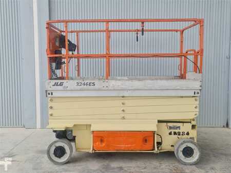 Scherenarbeitsbühne - JLG 3246ES (1)