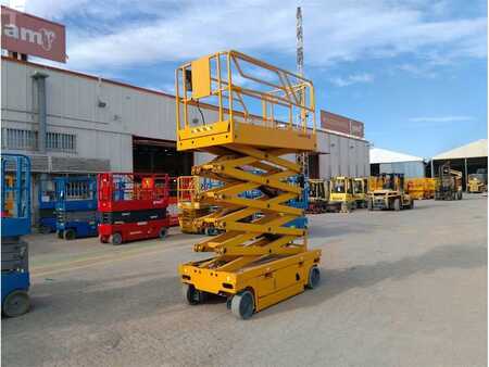 Piattaforme aeree a pantografo - Haulotte COMPACT 12 (10)