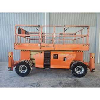 Levantamento tesoura 2012  JLG 3394 RT (1)