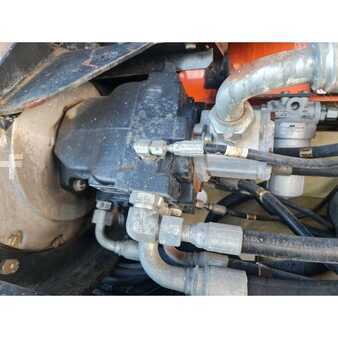 Levantamento tesoura 2012  JLG 3394 RT (15)