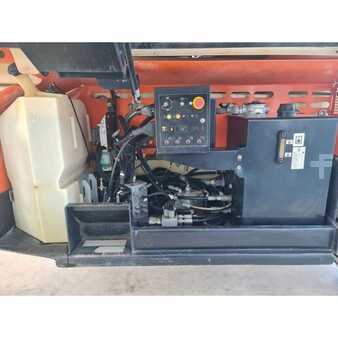 Levantamento tesoura 2012  JLG 3394 RT (17)