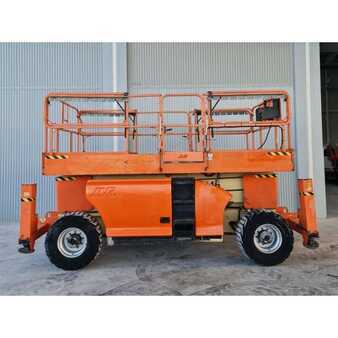 Levantamento tesoura 2012  JLG 3394 RT (2)