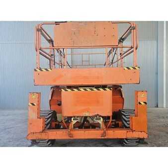 Levantamento tesoura 2012  JLG 3394 RT (4)