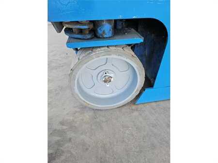 Scissor lift 2014  Genie GS-3246 (11)