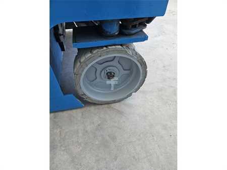 Scissor lift 2014  Genie GS-3246 (9)