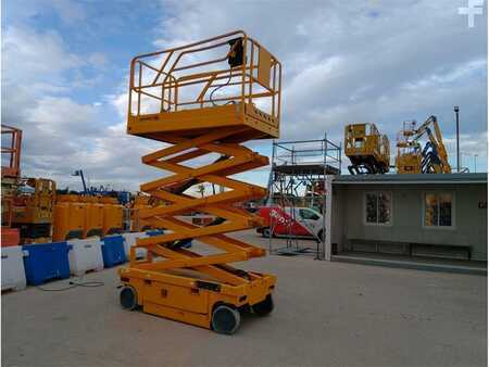 Piattaforme aeree a pantografo - Haulotte COMPACT 12 (7)